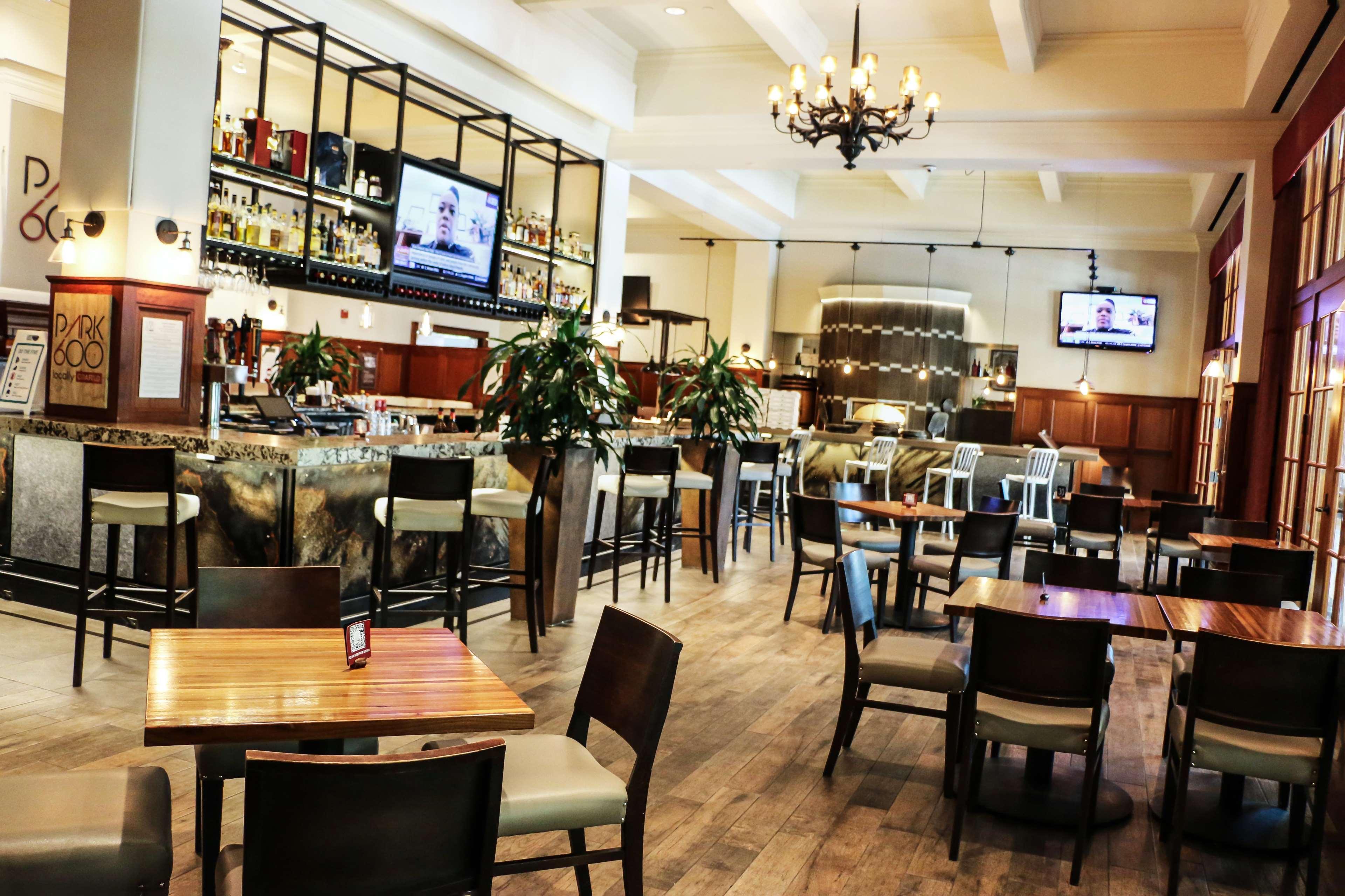 רוצ'סטר Royal Park Hotel מראה חיצוני תמונה